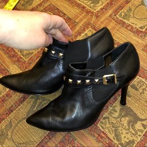 Guess ankle boots